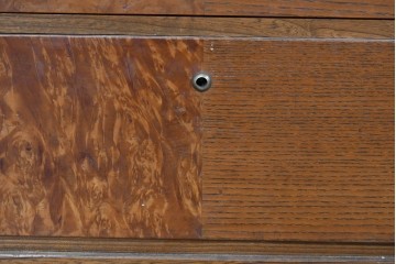 和製ヴィンテージ　左右非対称の引き出し構成が目を惹く小振りチェスト　(R-085690)