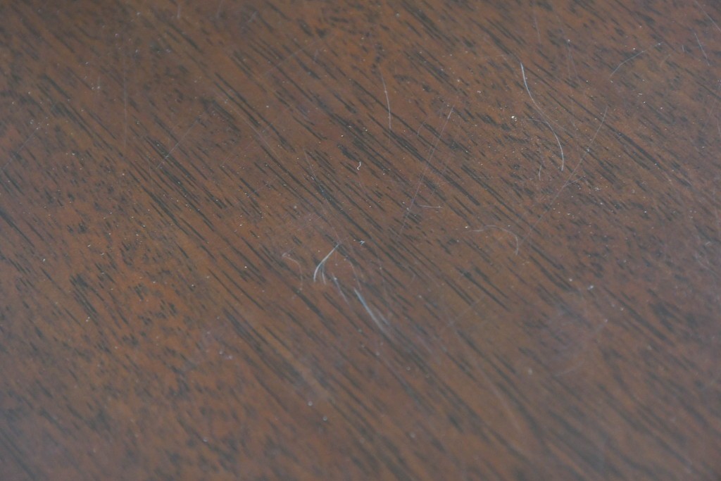 中古　美品　maruni(マルニ木工)　地中海ロイヤルシリーズ(ROYAL)　ガラス扉がアクセントになる落ち着いた佇まいのサイドボード　定価約55万円　(R-085691)