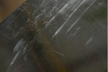 中古　シンプルで無駄のないデザインのキャスター付きステンレスワゴン　(R-085693)