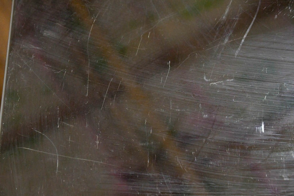 中古　シンプルで無駄のないデザインのキャスター付きステンレスワゴン　(R-085693)