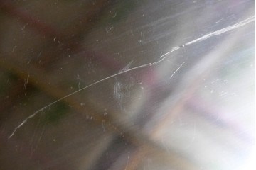 中古　シンプルで無駄のないデザインのキャスター付きステンレスワゴン　(R-085693)