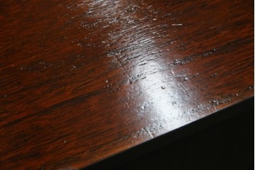 中古　アジア民芸家具　李朝デザイン　装飾性と機能性を兼ね備えた薬箪笥　(R-085694)