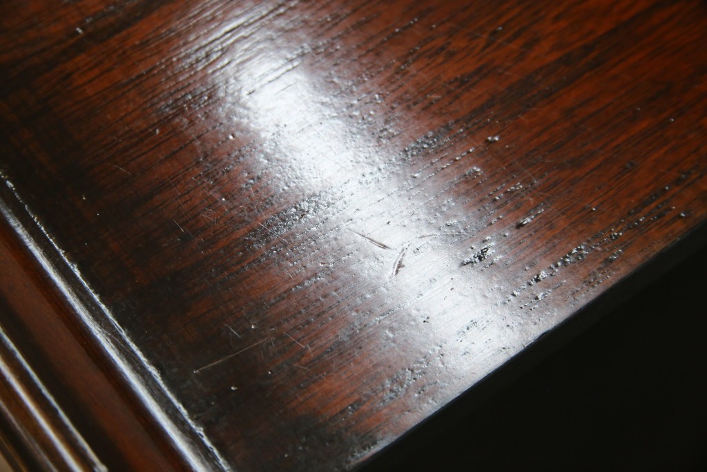 中古　アジア民芸家具　李朝デザイン　装飾性と機能性を兼ね備えた薬箪笥　(R-085694)