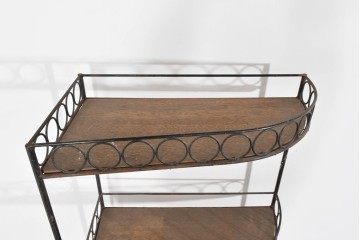 和製アンティーク　古い商店で使われていたアイアン製縦型コーナーラック　(R-085695)