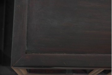 アジアンヴィンテージ　花梨(カリン)材　コウモリの彫刻があしらわれた希少デザインの飾り棚　(R-085696)