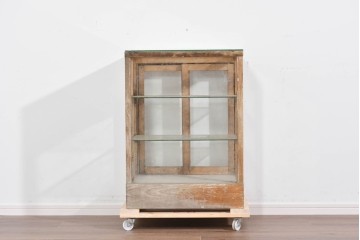 和製ヴィンテージ　古い木味の小振りな縦型ガラスケース　(R-085699)