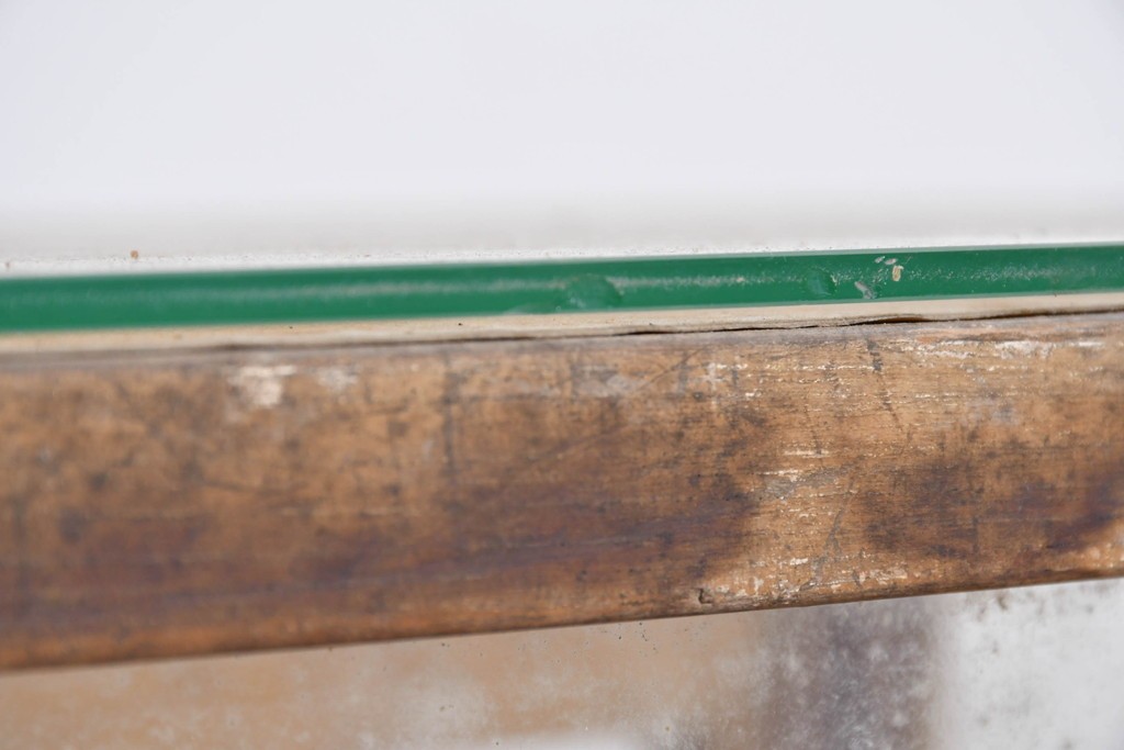 和製ヴィンテージ　古い木味の小振りな縦型ガラスケース　(R-085699)