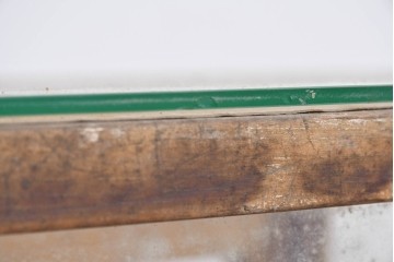 和製ヴィンテージ　古い木味の小振りな縦型ガラスケース　(R-085699)