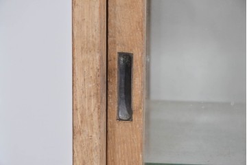 和製ヴィンテージ　古い木味の小振りな縦型ガラスケース　(R-085699)