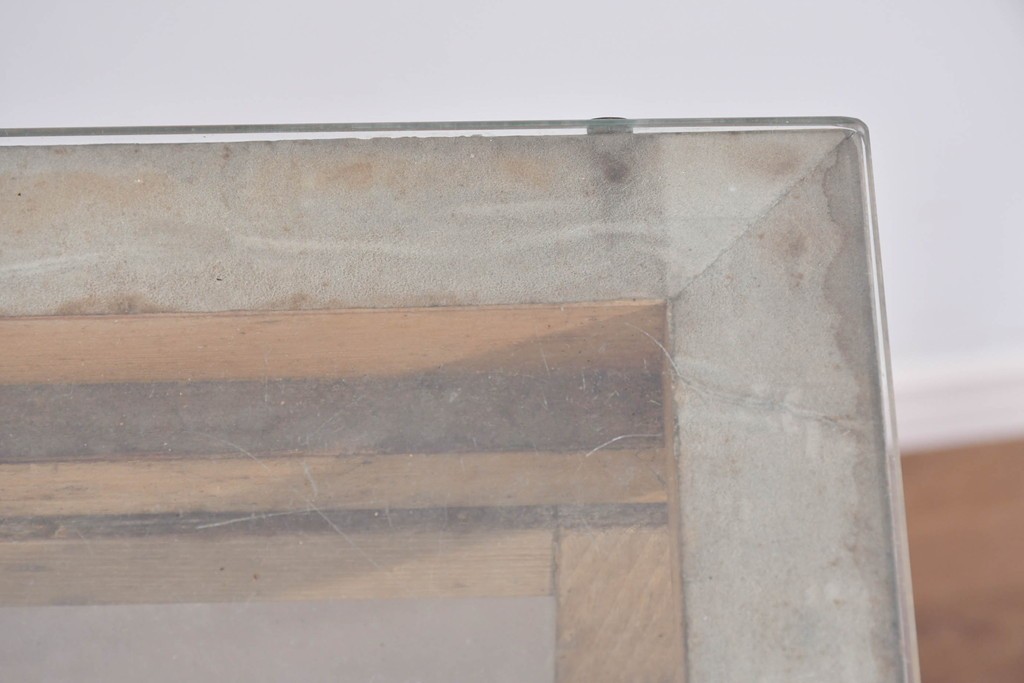 和製ヴィンテージ　古い木味の小振りな縦型ガラスケース　(R-085699)