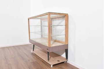 和製ヴィンテージ　木枠とガラスのシンプルな構成が魅力のガラスケース　(R-085700)