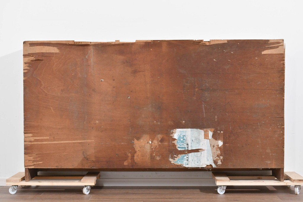 《天板取り付け加工費込み》　和製アンティーク　木味の豊かな風合いとガラス戸の組み合わせが魅力の横型収納棚　(R-085701)