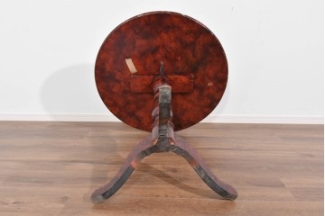 アジアンヴィンテージ　オリエンタル　風景画をあしらったティルトトップコーヒーテーブル　(R-085702)