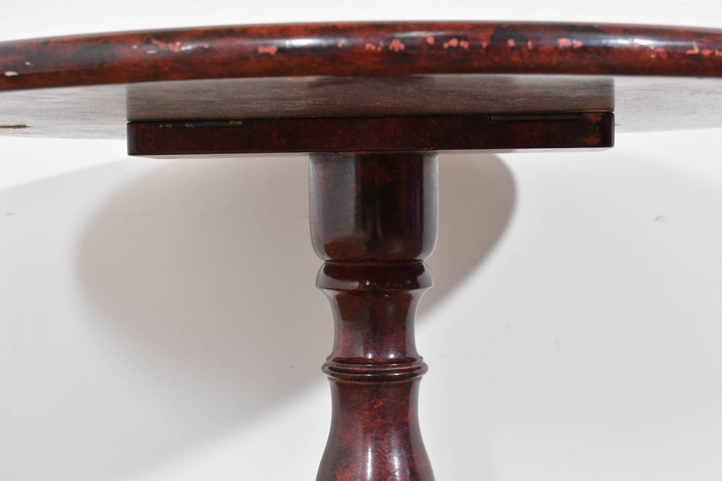 アジアンヴィンテージ　オリエンタル　風景画をあしらったティルトトップコーヒーテーブル　(R-085702)