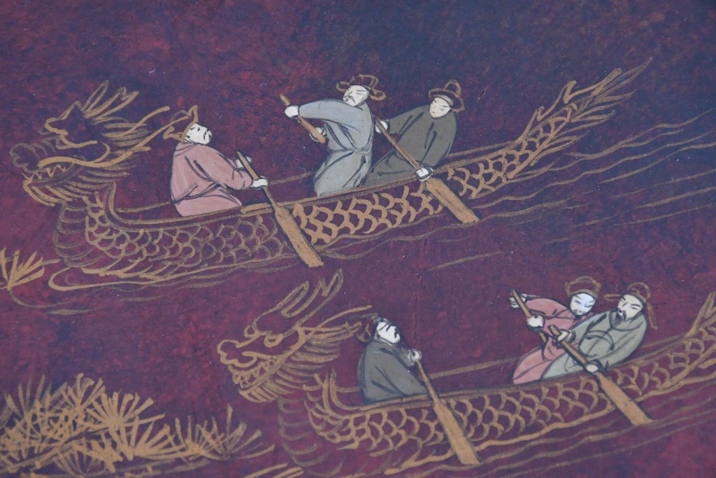 アジアンヴィンテージ　オリエンタル　風景画をあしらったティルトトップコーヒーテーブル　(R-085702)