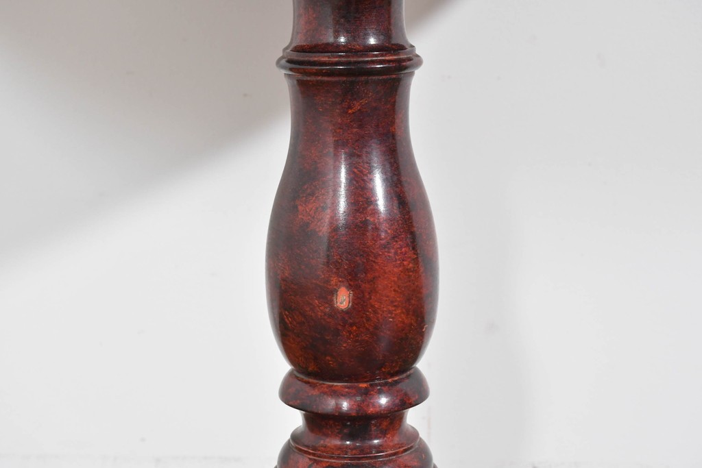 アジアンヴィンテージ　オリエンタル　風景画をあしらったティルトトップコーヒーテーブル　(R-085702)