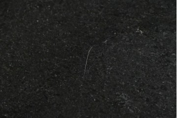 中古　最高級アメリカ家具ブランド　Baker(ベーカー社)　御影石天板と木部の対比が美しいエンパイヤ様式のローテーブル　(R-085703)