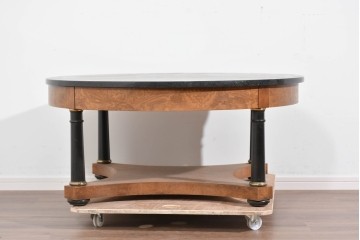 中古　最高級アメリカ家具ブランド　Baker(ベーカー社)　御影石天板と木部の対比が美しいエンパイヤ様式のローテーブル　(R-085703)