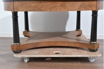 中古　最高級アメリカ家具ブランド　Baker(ベーカー社)　御影石天板と木部の対比が美しいエンパイヤ様式のローテーブル　(R-085703)