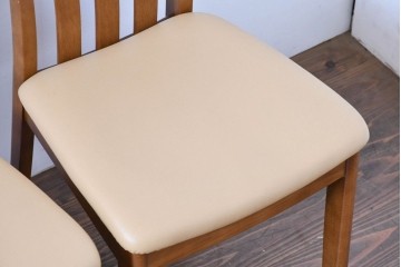 中古　マルニ木工(MARUNI)　ナラ材　本革　背もたれの曲線が美しいダイニングチェア4脚セット　(R-085704)