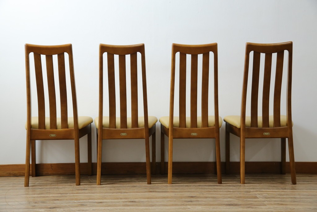 中古　マルニ木工(MARUNI)　ナラ材　本革　背もたれの曲線が美しいダイニングチェア4脚セット　(R-085704)