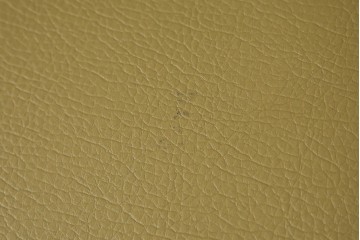 中古　マルニ木工(MARUNI)　ナラ材　本革　背もたれの曲線が美しいダイニングチェア4脚セット　(R-085704)