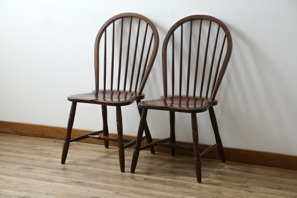 中古　松本民芸家具　#72リーチ型チェア　曲線の美しいウィンザースタイルのダイニングチェア2脚セット　定価(2脚合計)約19万6千円　(R-085707)