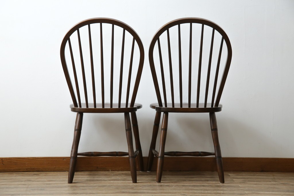 中古　松本民芸家具　#72リーチ型チェア　曲線の美しいウィンザースタイルのダイニングチェア2脚セット　定価(2脚合計)約19万6千円　(R-085707)