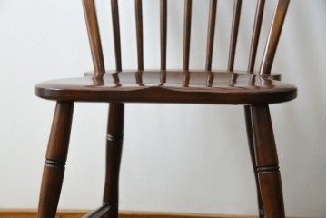 中古　松本民芸家具　#72リーチ型チェア　曲線の美しいウィンザースタイルのダイニングチェア2脚セット　定価(2脚合計)約19万6千円　(R-085707)