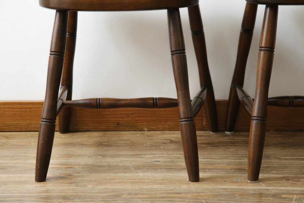 中古　松本民芸家具　#72リーチ型チェア　曲線の美しいウィンザースタイルのダイニングチェア2脚セット　定価(2脚合計)約19万6千円　(R-085707)