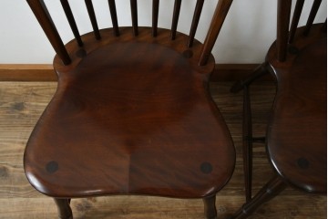 中古　松本民芸家具　#72リーチ型チェア　曲線の美しいウィンザースタイルのダイニングチェア2脚セット　定価(2脚合計)約19万6千円　(R-085707)