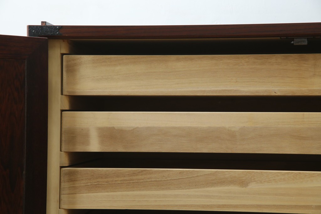 《天板・台輪取り付け加工費込み》　中古　美品　志太民芸家具　木目の美しさが際立つローチェスト　(R-085710)