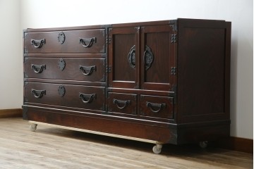 《天板取り付け加工費込み》　中古　志太民芸家具　深い色合いの木肌が美しいサイドボード　(R-085711)