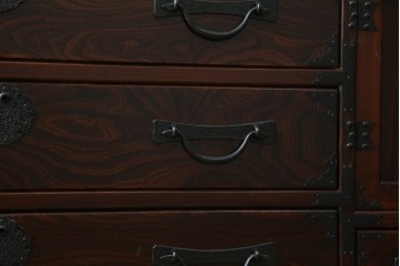 《天板取り付け加工費込み》　中古　志太民芸家具　深い色合いの木肌が美しいサイドボード　(R-085711)