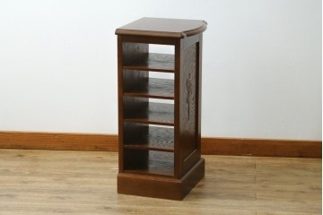 中古　美品　希少な廃番品　三越家具(現カントリーハウス)　Brugge(ブルージュ)　上品なバラの彫刻が入ったスリッパラック　(R-085719)