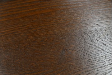 中古　美品　希少な廃番品　三越家具(現カントリーハウス)　Brugge(ブルージュ)　上品なバラの彫刻が入ったスリッパラック　(R-085719)