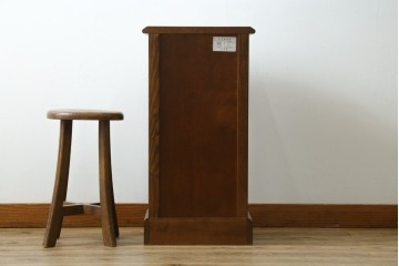 中古　美品　希少な廃番品　三越家具(現カントリーハウス)　Brugge(ブルージュ)　上品なバラの彫刻が入ったスリッパラック　(R-085719)