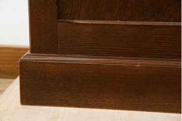 中古　美品　希少な廃番品　三越家具(現カントリーハウス)　Brugge(ブルージュ)　上品なバラの彫刻が入ったスリッパラック　(R-085719)