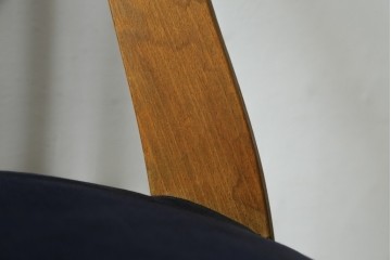 和製ヴィンテージ　昭和レトロ　背もたれに透かし彫りの入ったレトロなドクターチェア　(R-085720)
