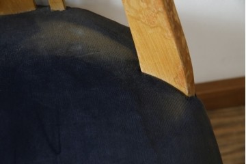 和製ヴィンテージ　背もたれに透かし彫りの入ったレトロなドクターチェア　(R-085720)