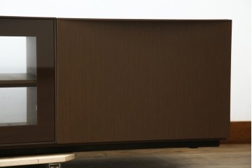 中古　美品　arflex(アルフレックス)　CONDUCTOR(コンダクター)　落ち着いた色味と研ぎ澄まされたデザインが美しいローボード　定価約35万円　(R-085725)