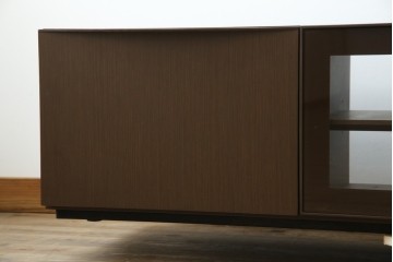 中古　美品　arflex(アルフレックス)　CONDUCTOR(コンダクター)　落ち着いた色味と研ぎ澄まされたデザインが美しいローボード　定価約35万円　(R-085725)