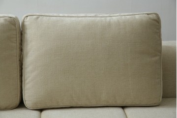 中古　超美品　購入から3ヶ月のほぼ新品　BoConcept(ボーコンセプト)　Amsterdam(アムステルダム)　保証書付き　シンプルモダンな2.5人掛けソファ　定価約60万円　(R-085726)