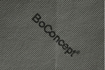 中古　超美品　購入から3ヶ月のほぼ新品　BoConcept(ボーコンセプト)　Amsterdam(アムステルダム)　保証書付き　シンプルモダンな2.5人掛けソファ　定価約60万円　(R-085726)