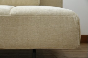 中古　超美品　購入から3ヶ月のほぼ新品　BoConcept(ボーコンセプト)　Amsterdam(アムステルダム)　保証書付き　シンプルモダンな2.5人掛けソファ　定価約60万円　(R-085726)