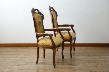 中古　美品　高級輸入家具エクセレンテ取り扱い　ウォールナットXゴールド　バロッコ(バロック)　繊細な彫刻が施された装飾が優雅な雰囲気を醸し出すアームチェア2脚　セット定価2脚で約24万5千円　(R-085727)