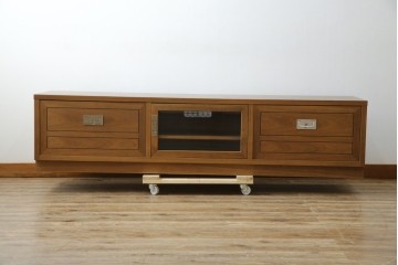 中古　美品　カリモク家具(karimoku)　domani(ドマーニ)　Morganton(モーガントン)　直線的なデザインとメタリックな引手が上品なテレビボード　定価約53万円　(R-085729)