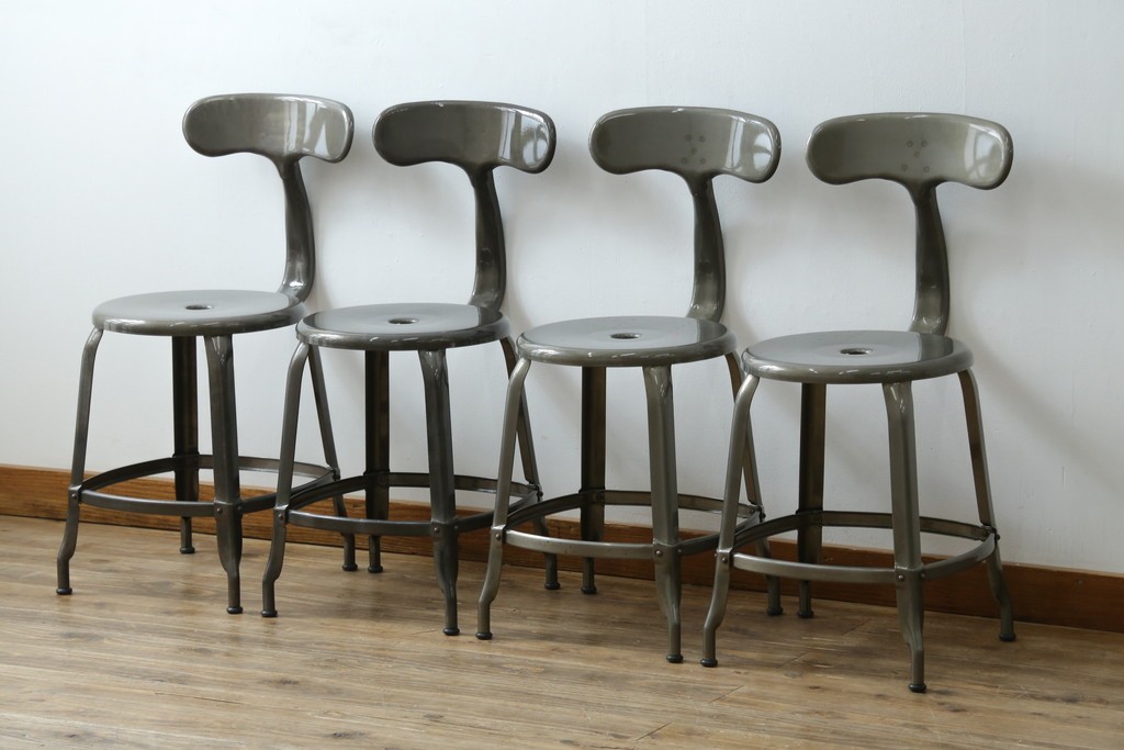 中古　美品　フランス　オールスチール製　Whale Tail(ホエールテイル・チェア)　工業用チェアの名作!　Nicolle Chair(ニコルチェア)4脚セット　定価(4脚合計)約23万円　(R-085731)