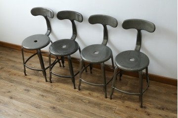 中古　美品　フランス　オールスチール製　Whale Tail(ホエールテイル・チェア)　工業用チェアの名作!　Nicolle Chair(ニコルチェア)4脚セット　定価(4脚合計)約23万円　(R-085731)