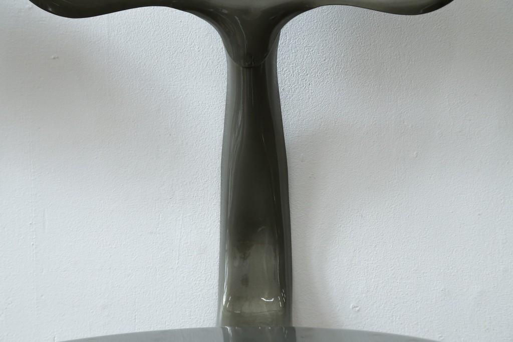 中古　美品　フランス　オールスチール製　Whale Tail(ホエールテイル・チェア)　工業用チェアの名作!　Nicolle Chair(ニコルチェア)4脚セット　定価(4脚合計)約23万円　(R-085731)